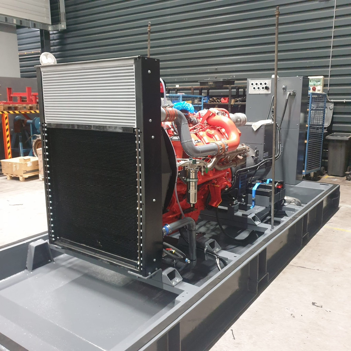 Koeler voor nieuwe generatorset